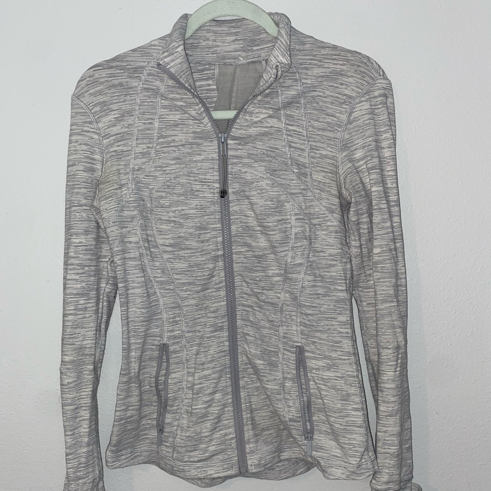 LULULEMON DEFINE JACKET
